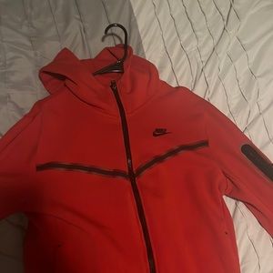 FULL RED NIKE TECH MENS MEDIUM